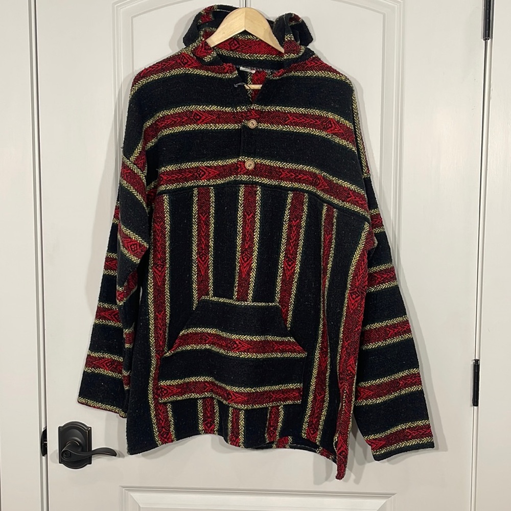 Long sleeve pullover